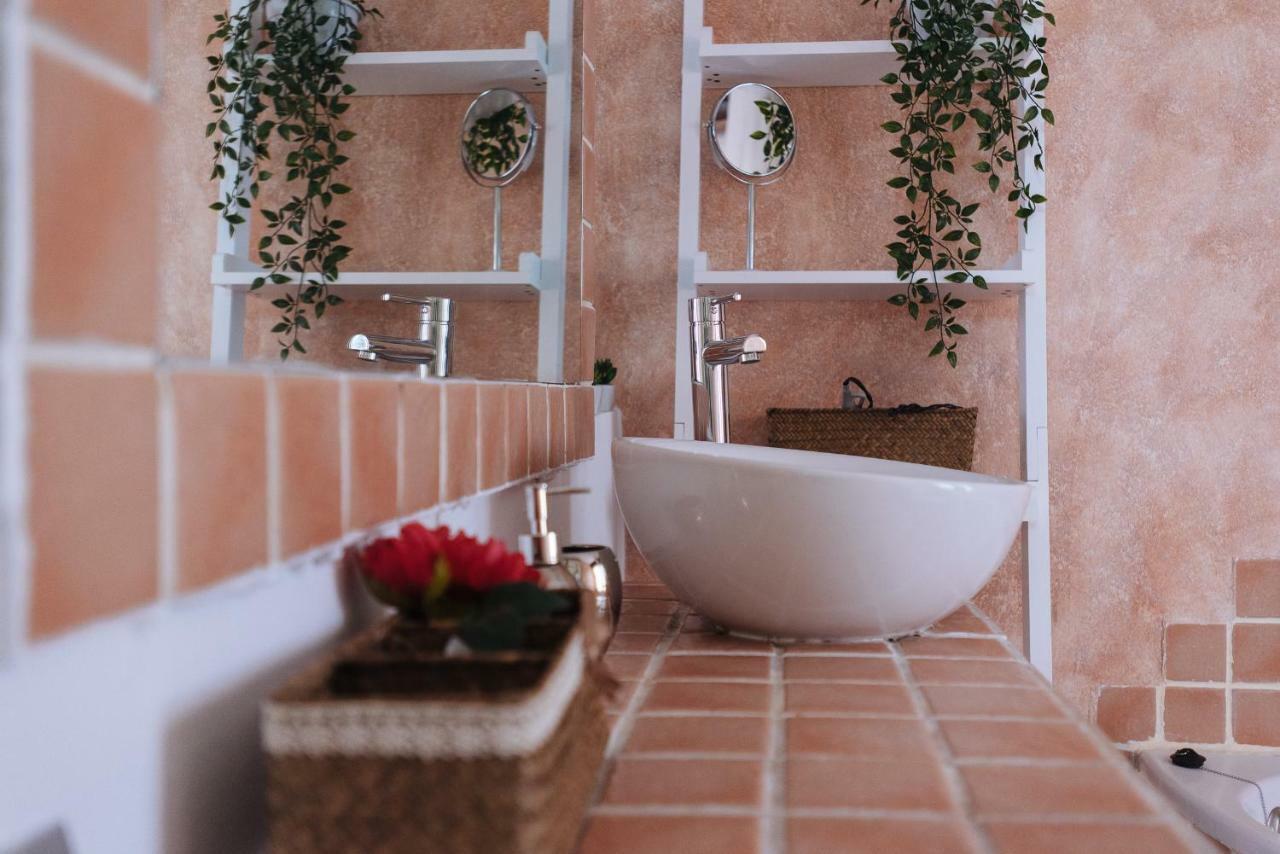 Cozy Attic With Terrace- 1bd 1bth- San Vicente * Séville